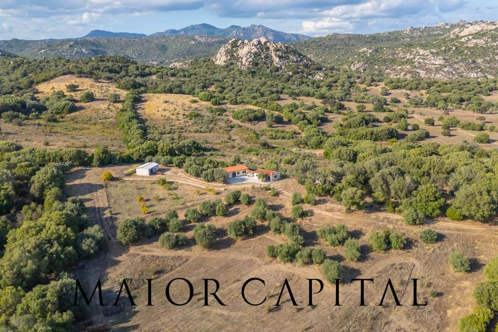 Property photo 3 of 44