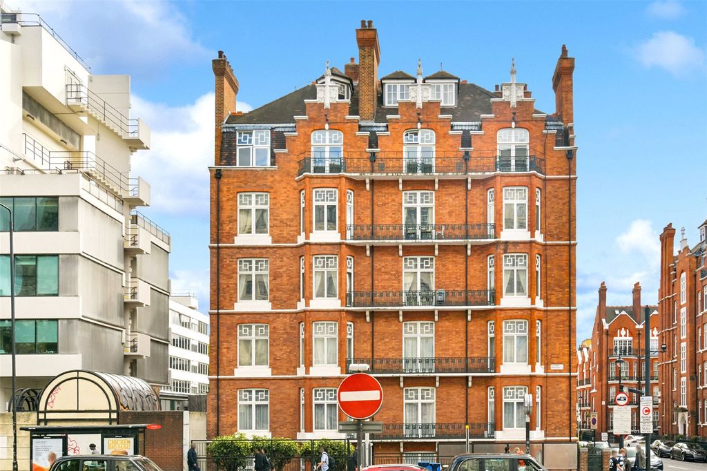 Property photo 1 of 8 Exterior