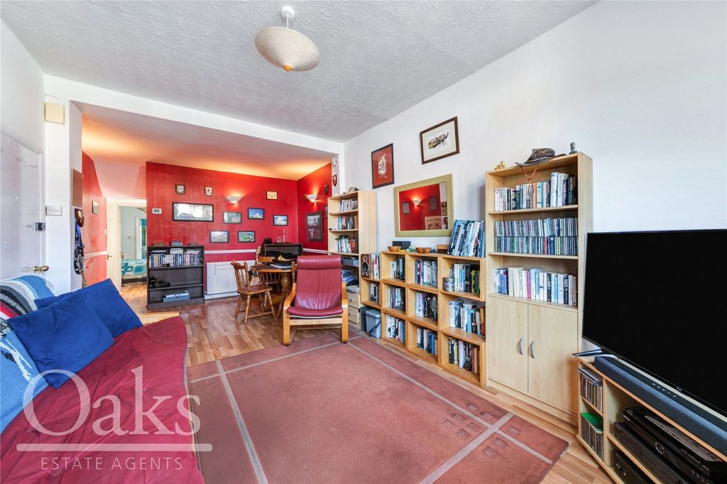 Property photo 3 of 10 Picture No. 04