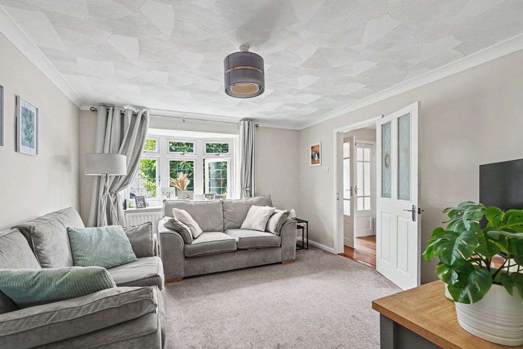 Property photo 3 of 20 5202079