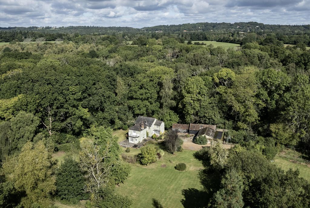 Property photo 1 of 18 Image