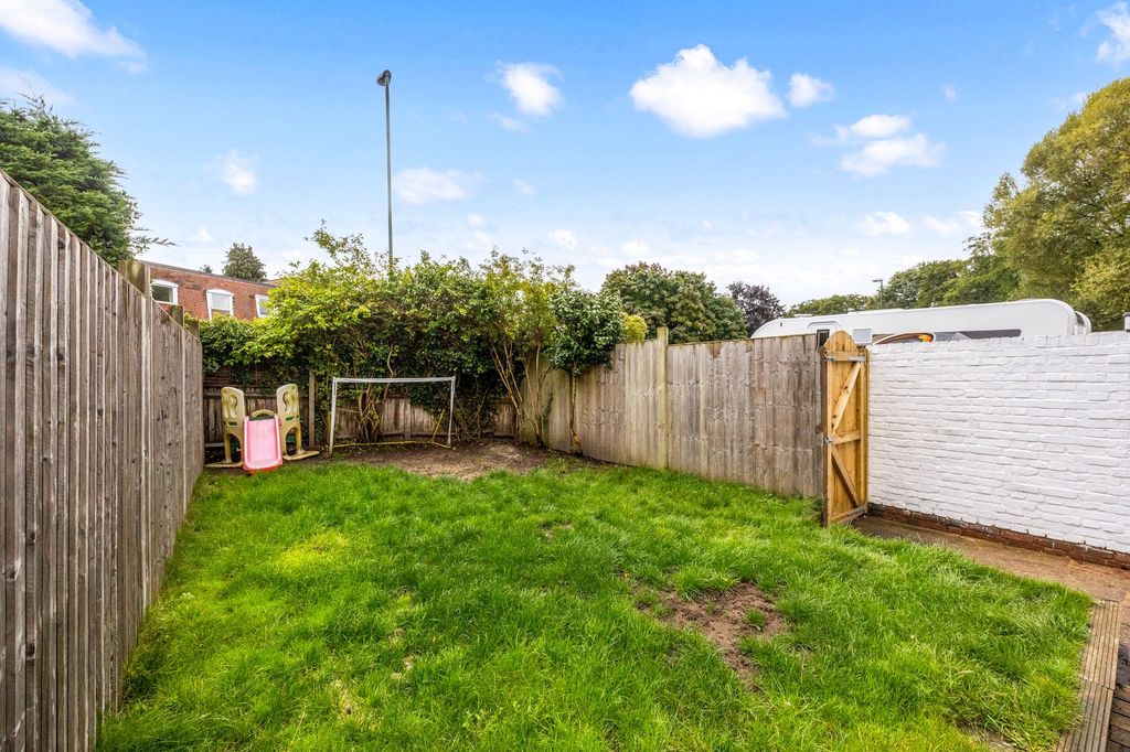 Property photo 3 of 19