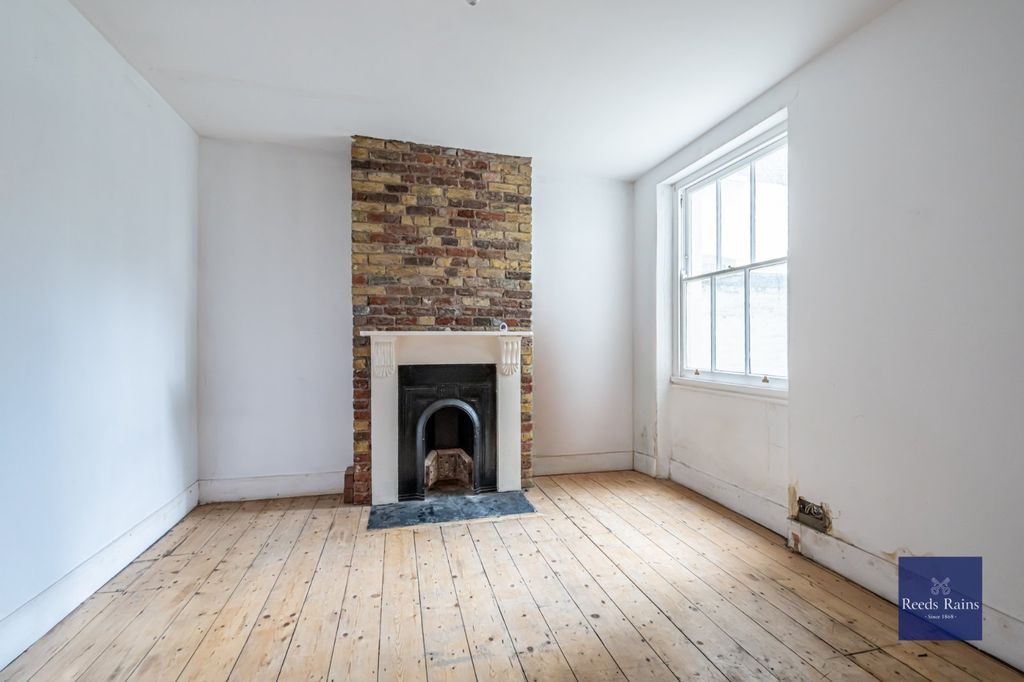 Property photo 3 of 12 Picture No. 04