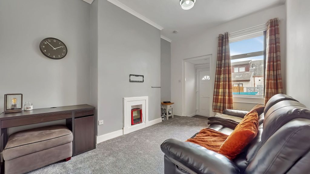 Property photo 3 of 15 2