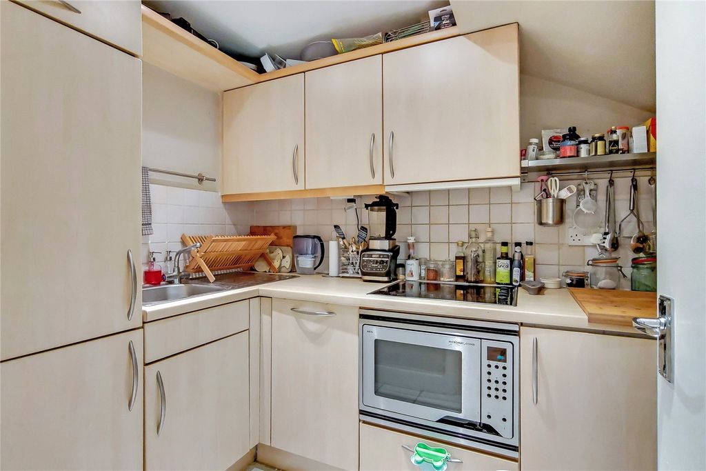 Property photo 3 of 6 Picture No. 04