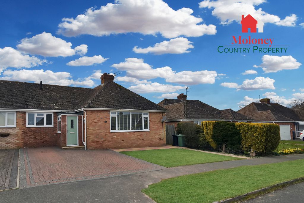 Property photo 1 of 16 3Themartlets_Cover