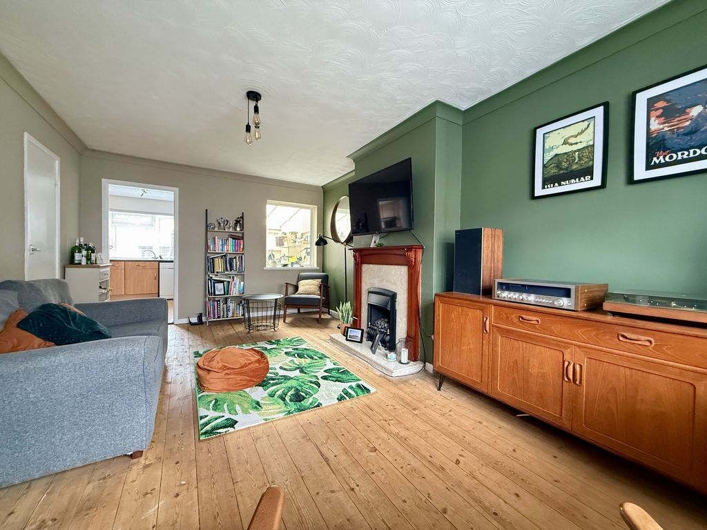 Property photo 2 of 13 Photo 7