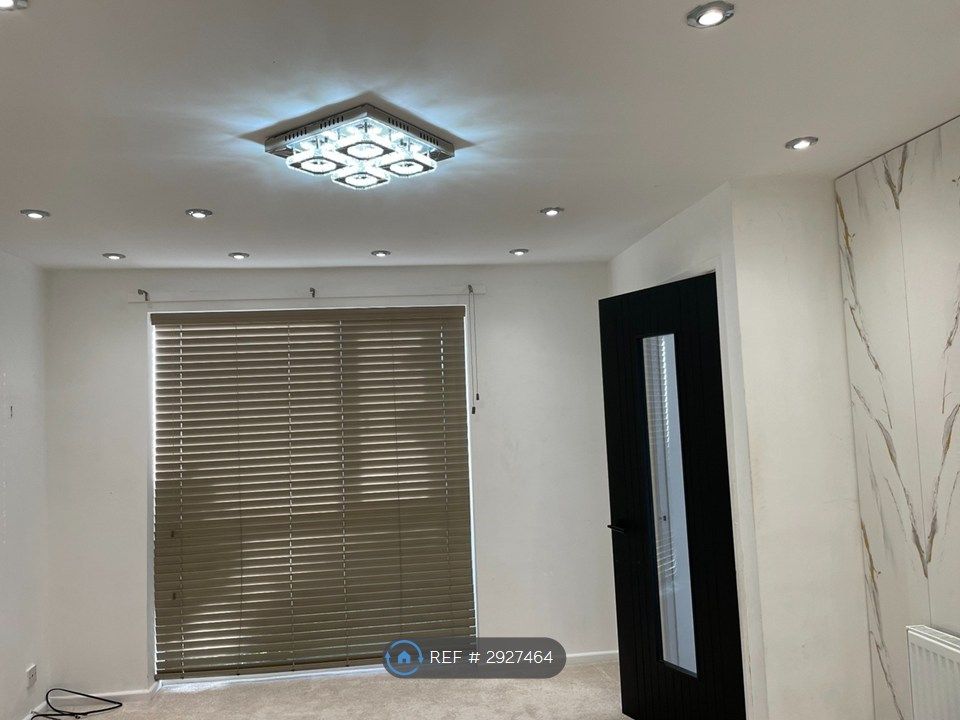 Property photo 1 of 26