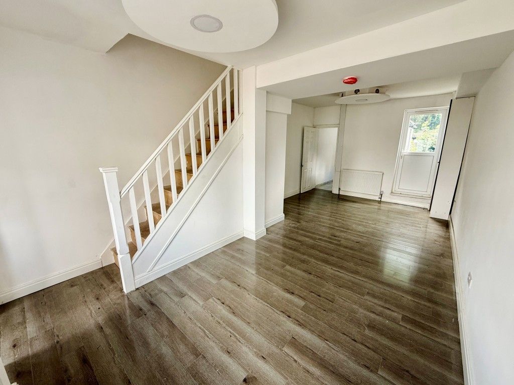 Property photo 2 of 8 Living/Dining Room