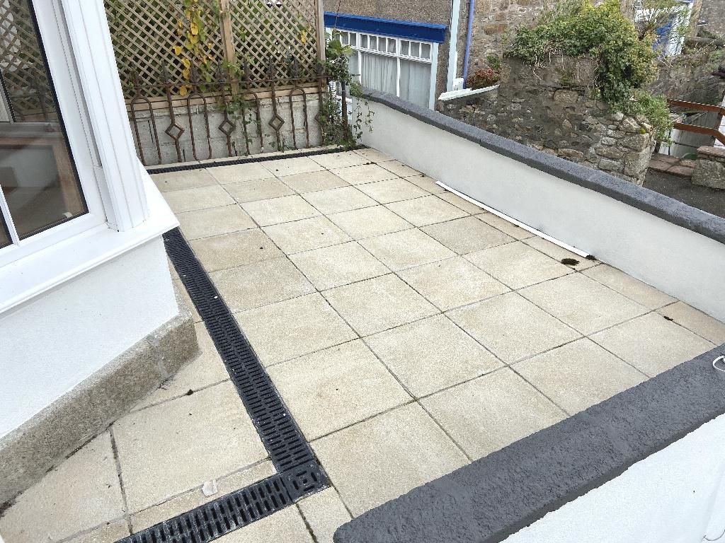 Property photo 2 of 22