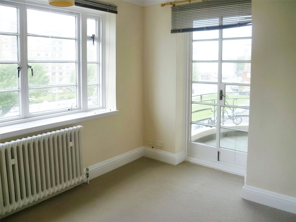Property photo 3 of 11 Access To Balcony