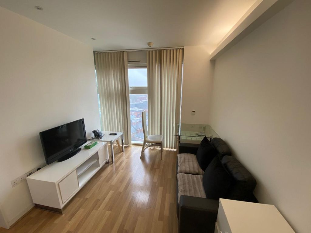 Property photo 3 of 9