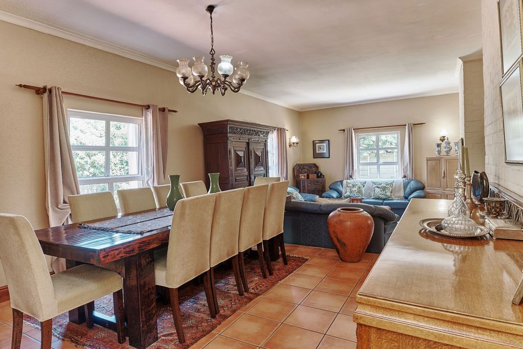 Property photo 2 of 24 Dbv1721827