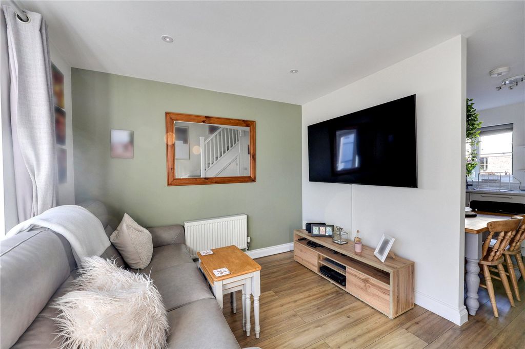 Property photo 2 of 16 Picture No. 01