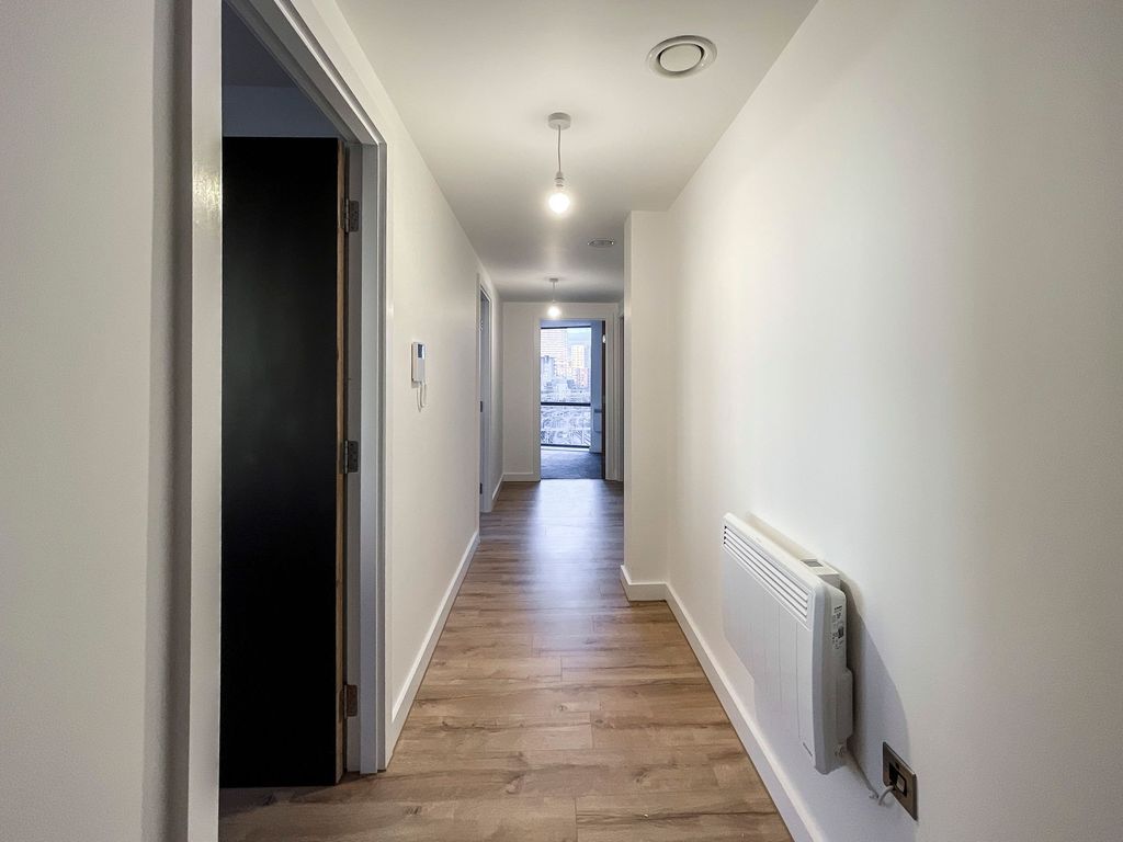 Property photo 2 of 13 Photo 2