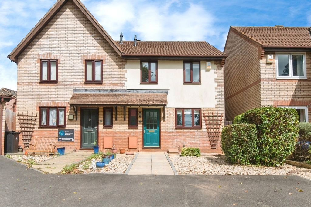 Property photo 1 of 17 Photo