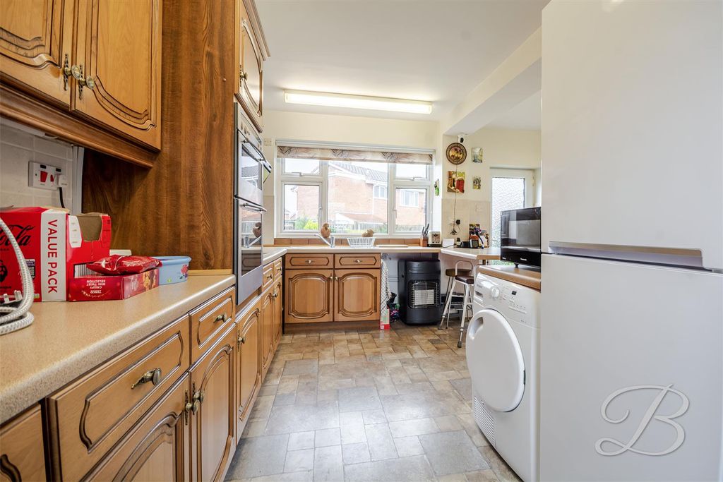 Property photo 3 of 36 Ccltd-21.Jpg