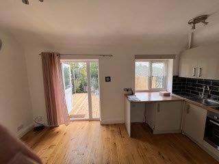 Property photo 3 of 12 Kitchen