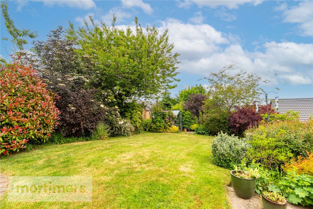 Property photo 3 of 27 Rear Garden