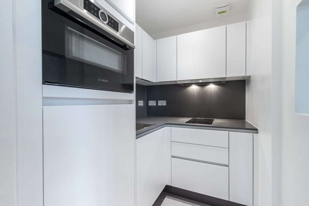 Property photo 1 of 22 Kitchen