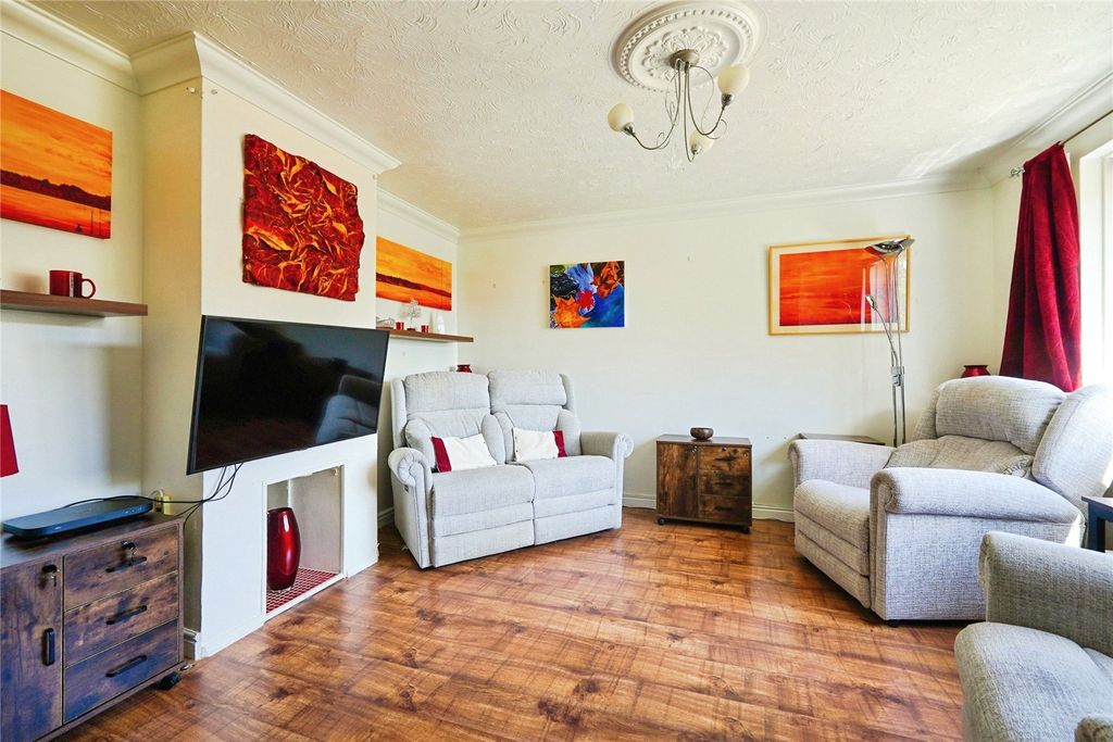 Property photo 2 of 21 Picture No. 47