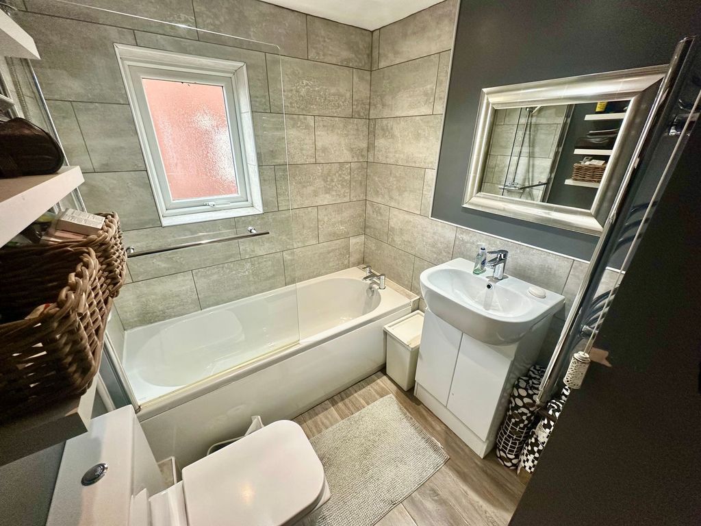 Additional image 11 of 3 bed semi-detached house for saleCedar Drive, Ibstock LE67