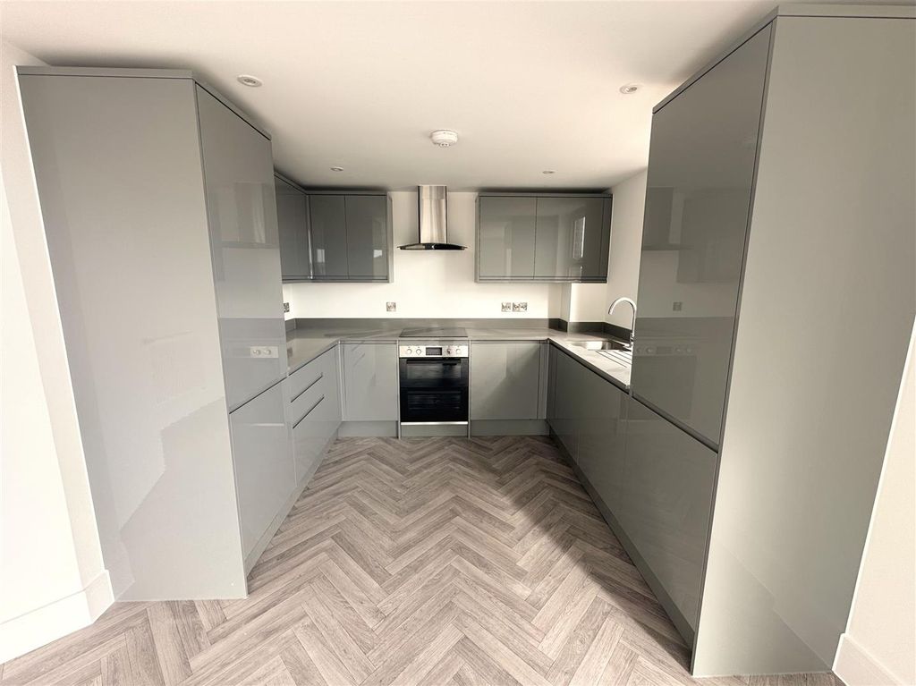 Property photo 2 of 8 Img_0717.Jpg