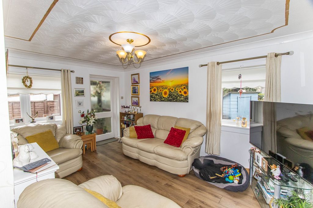 Property photo 2 of 13 Not Specified