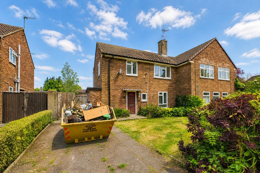 Property photo 1 of 11