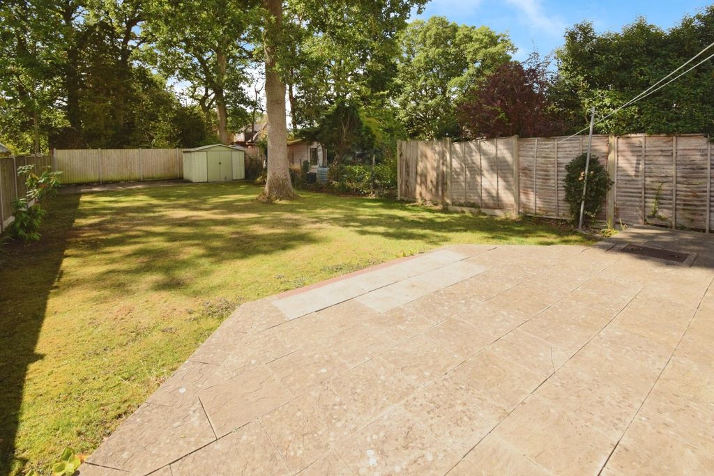 Property photo 3 of 31 Rear Garden