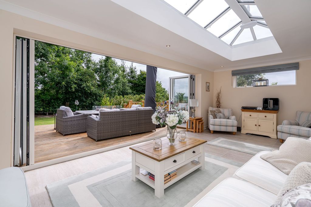 Additional image 4 of 5 bed detached house for sale7 Finlayson Lane, Carnwath, Lanark ML11