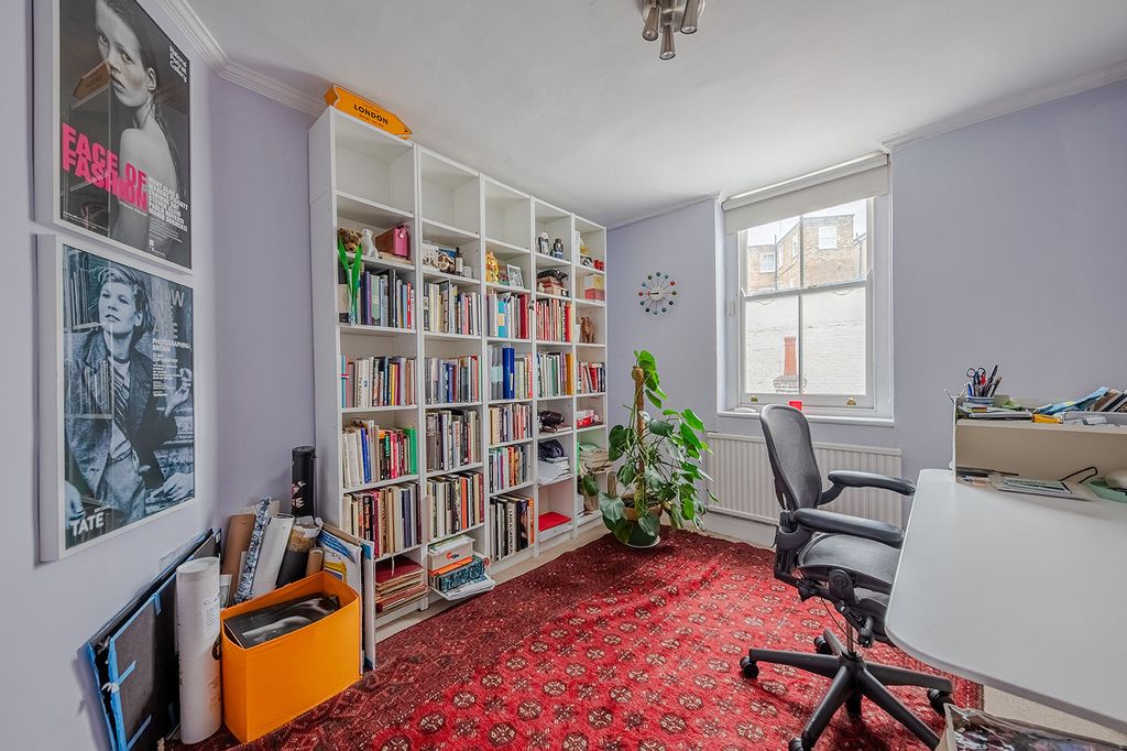 Property photo 2 of 13