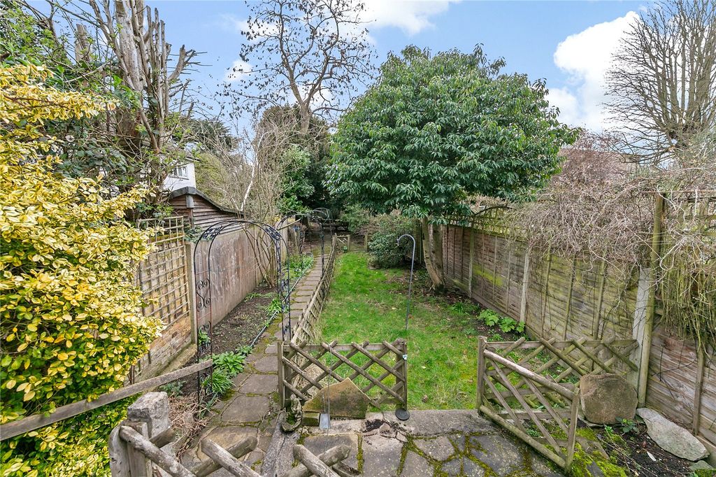 Property photo 3 of 13 Picture No. 11