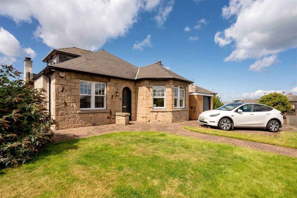 Property photo 1 of 20 Picture No. 35