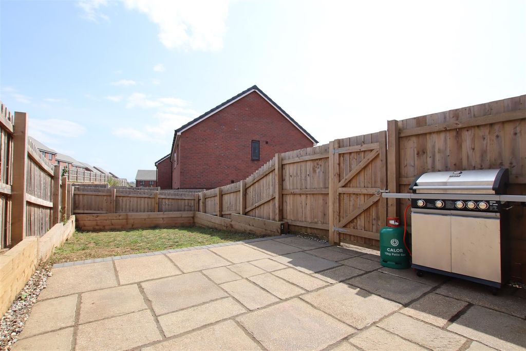 Property photo 2 of 10 Rear Garden.Jpg