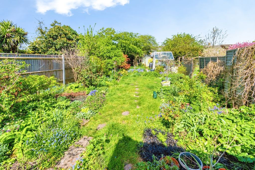 Property photo 2 of 20 Pbox-Img.Jpg