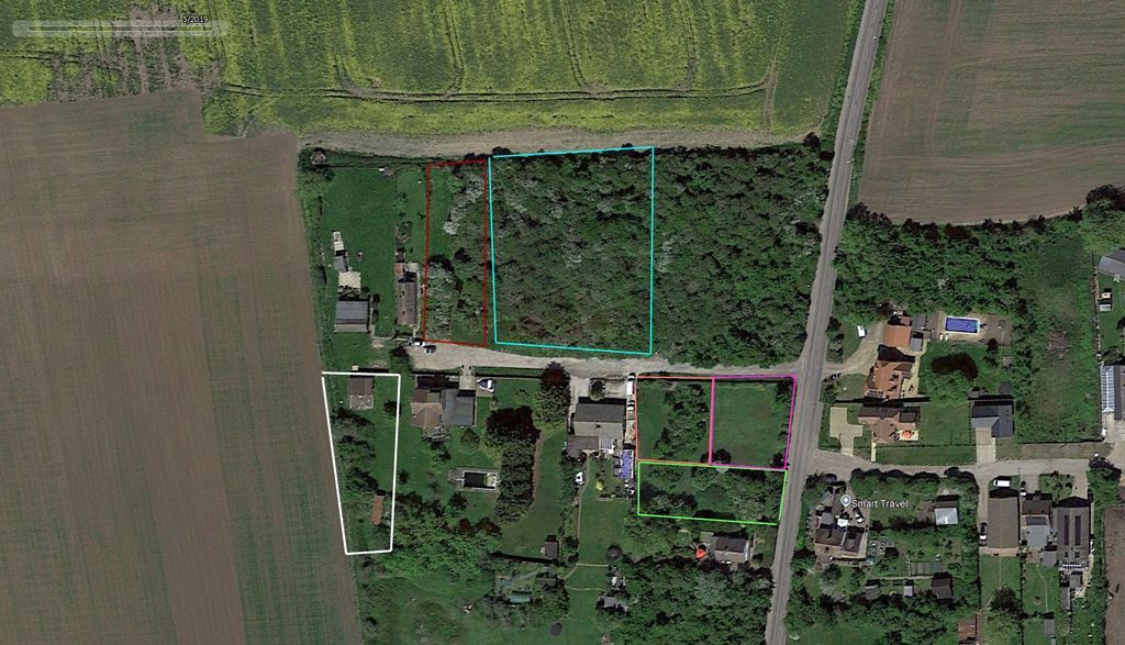 Property photo 1 of 11 Photo 12