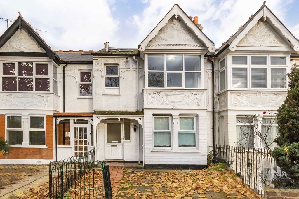 Property photo 1 of 6