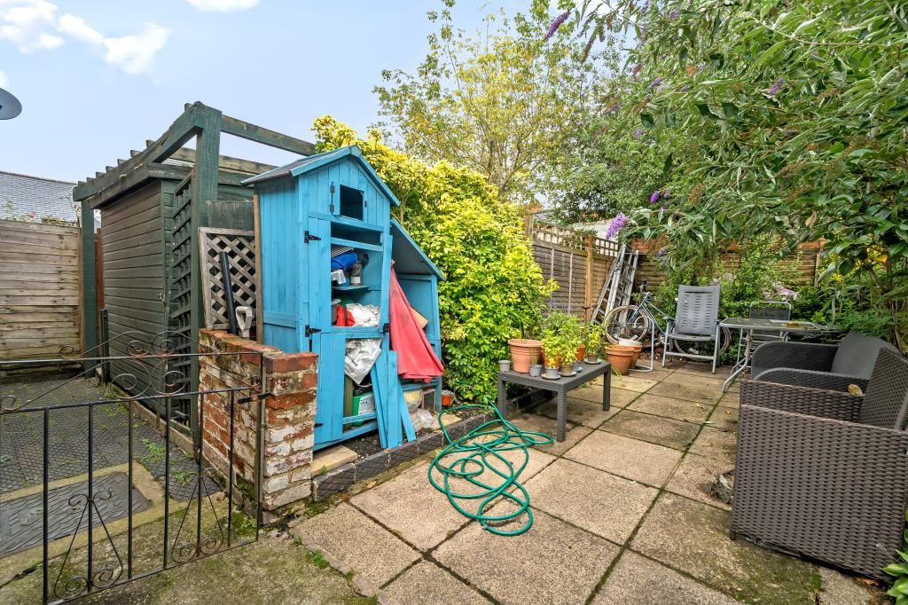 Property photo 3 of 11 Garden