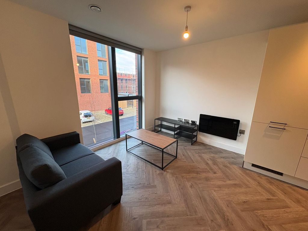 Property photo 2 of 7 Living Room