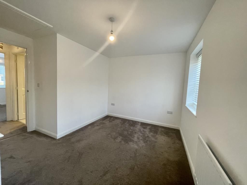 Property photo 3 of 12 Bedroom 2