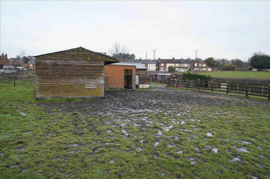 Property photo 3 of 4