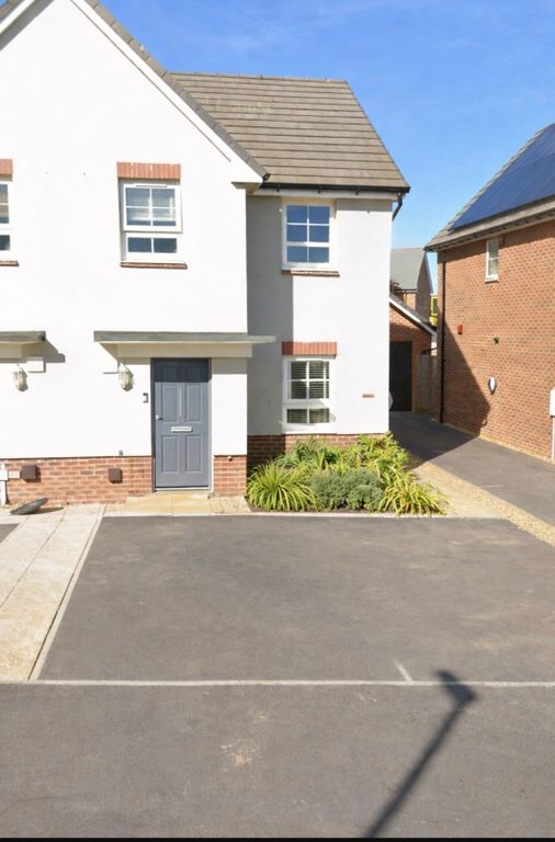 Property photo 1 of 9 Image