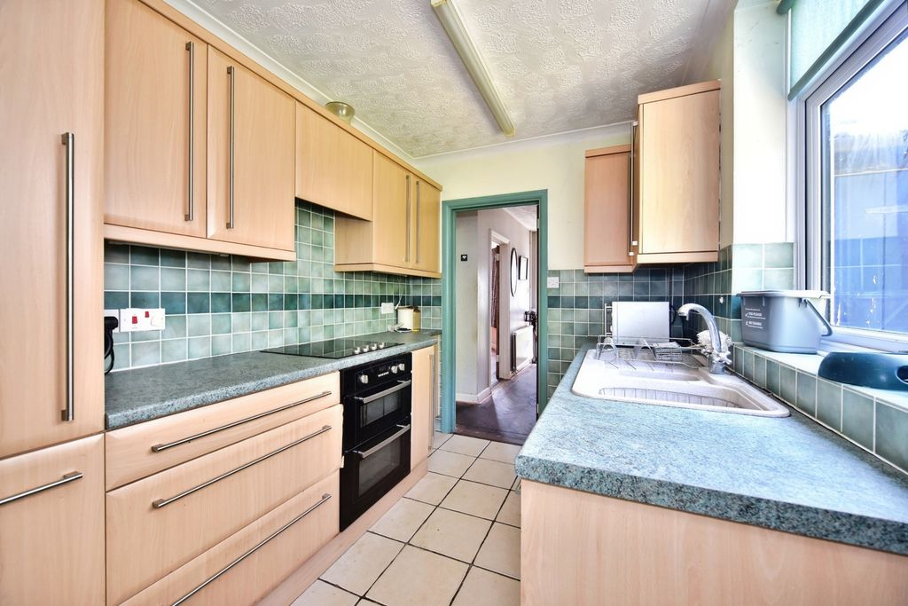 Property photo 2 of 18 Pbox-Img.Jpg