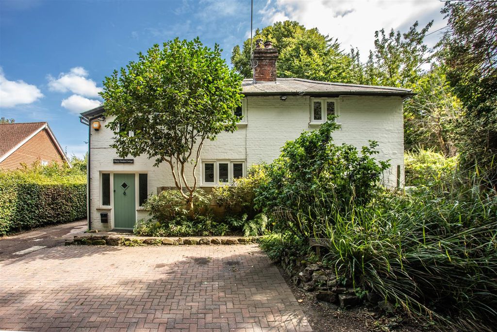 Property photo 1 of 22