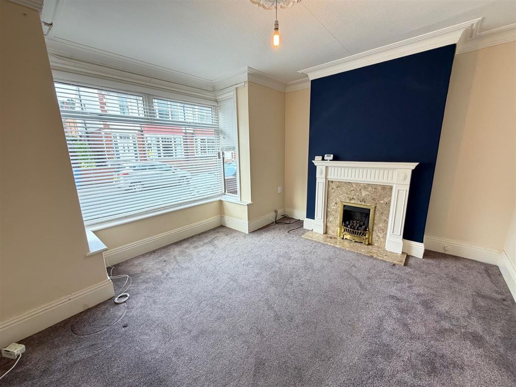 Property photo 2 of 9 2.Jpg