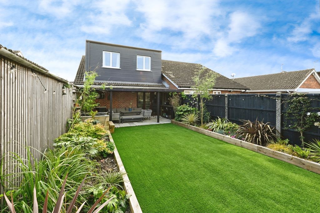 Property photo 1 of 17 Photo