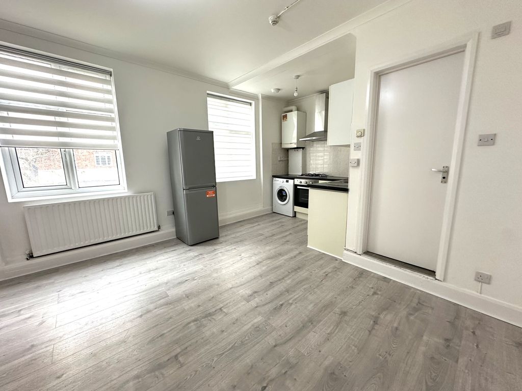 Property photo 2 of 4 Img_7831