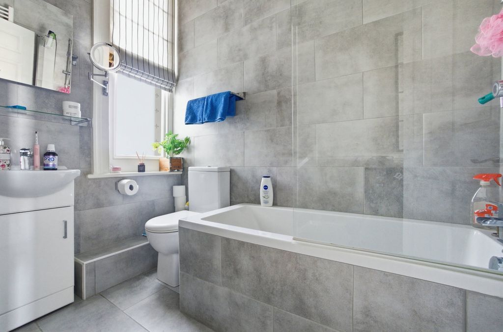 Additional image 14 of 3 bed maisonette for saleVictoria Parade, Ramsgate CT11