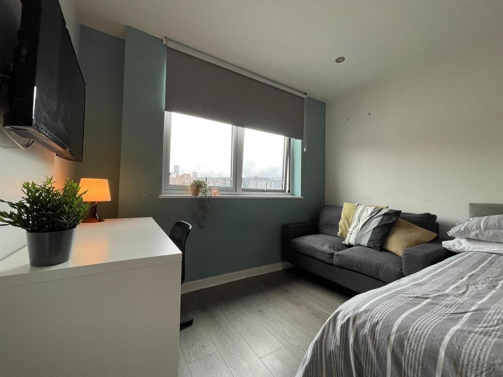 Property photo 1 of 10 Whatsapp Image 2025-11-13 At 10.20.05.Jpeg